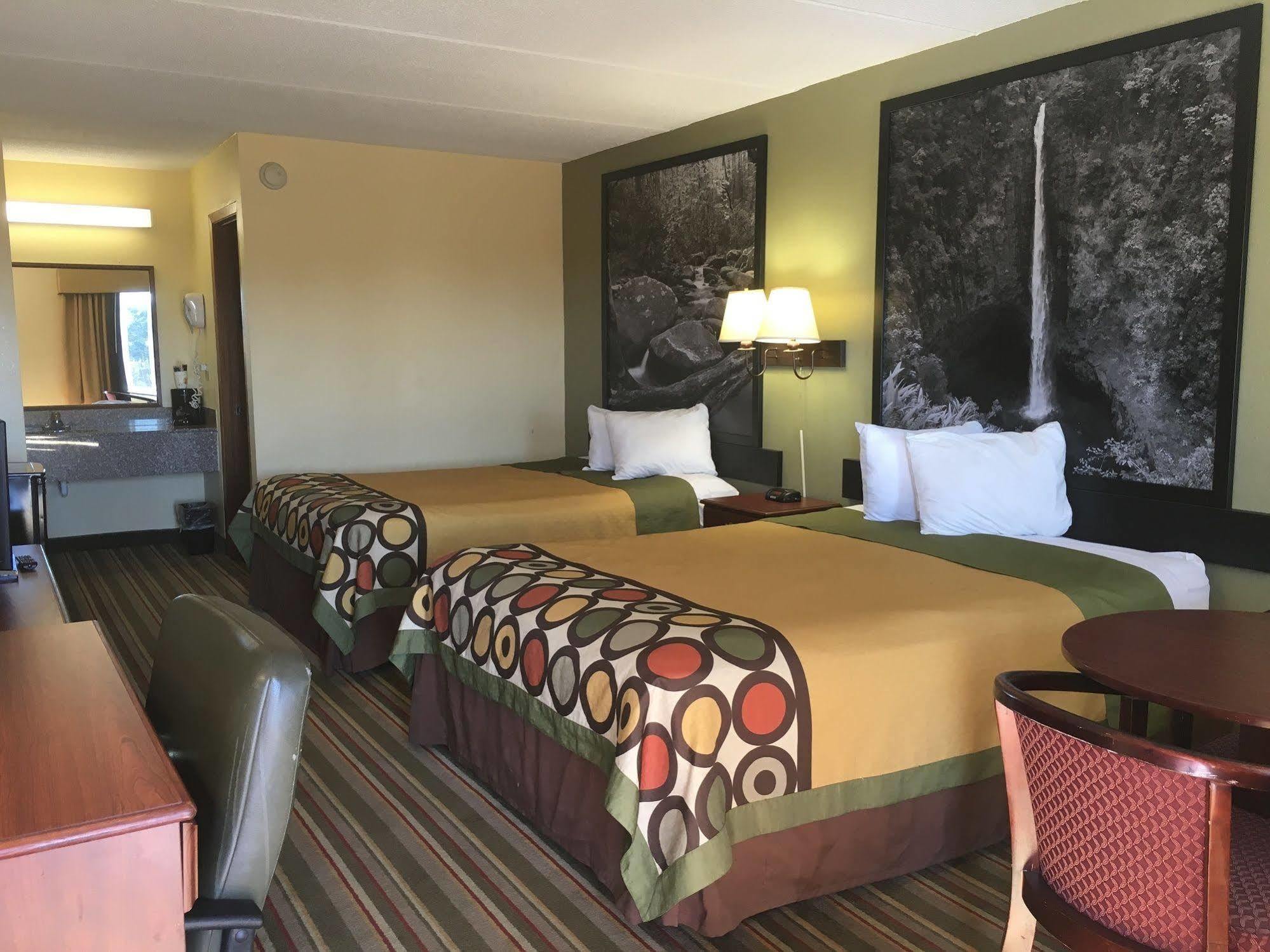 Clarion Pointe Kimball By Choice Hotels Exterior photo
